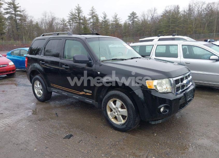 2008 Ford Escape XLT (VIN 1FMCU93178KA83545) main photo