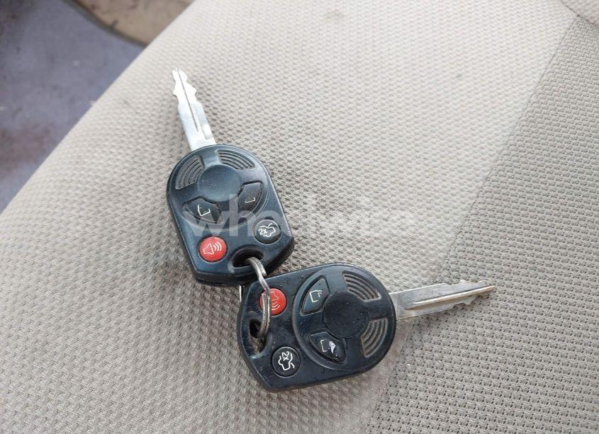 Photo 11 of 2008 Ford Escape XLT (VIN 1FMCU93178KA83545)