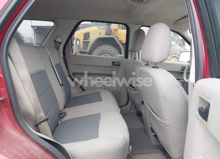 Photo 8 of 2008 Ford Escape XLT (VIN 1FMCU93178KC14392)