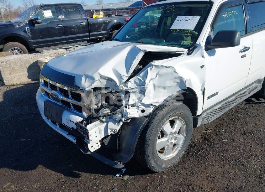 Photo 6 of 2008 Ford Escape XLT (VIN 1FMCU93178KD32359)