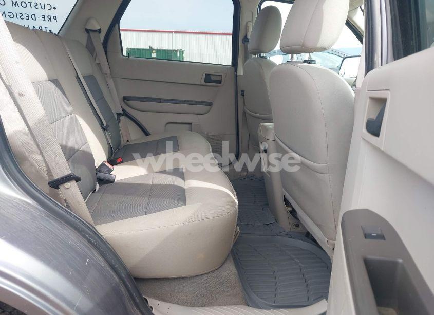 Photo 8 of 2008 Ford Escape XLT (VIN 1FMCU93178KD40865)