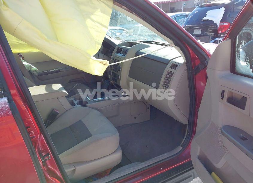 Photo 5 of 2008 Ford Escape XLT (VIN 1FMCU93178KE47804)