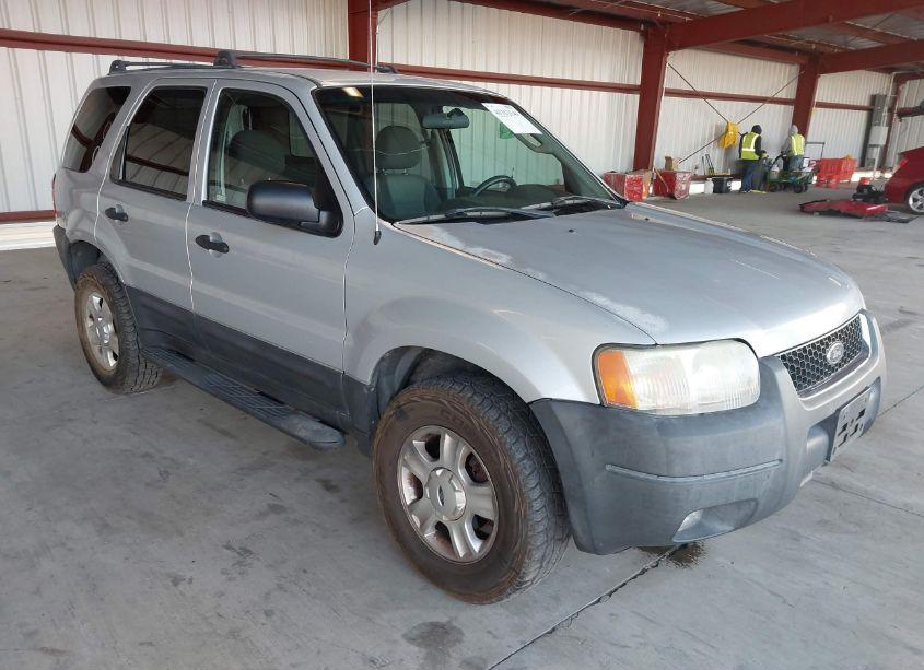 2004 Ford Escape XLT (VIN 1FMCU93184KA43274) main photo