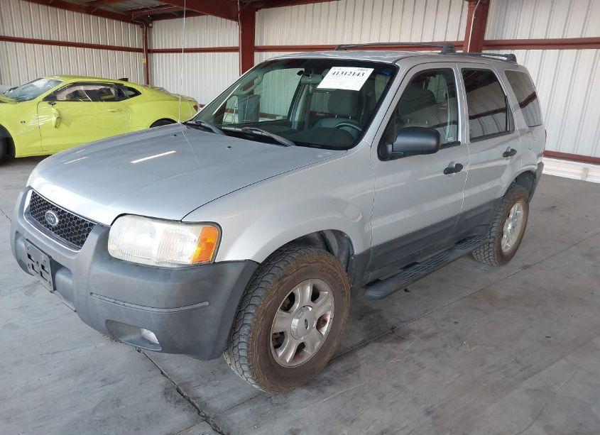 Photo 2 of 2004 Ford Escape XLT (VIN 1FMCU93184KA43274)