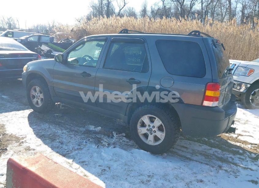 Photo 3 of 2006 Ford Escape XLT/XLT SPORT (VIN 1FMCU93186KA32794)