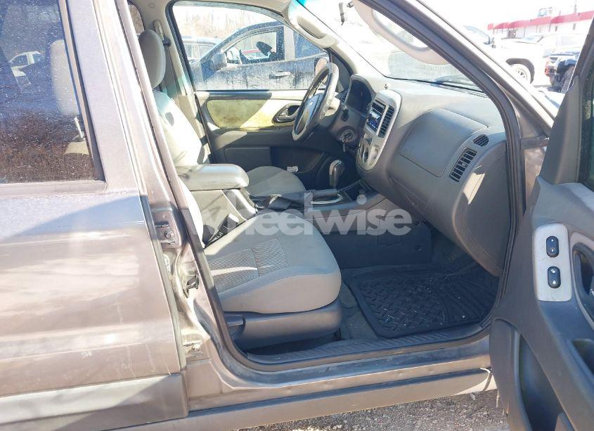 Photo 5 of 2006 Ford Escape XLT/XLT SPORT (VIN 1FMCU93186KA32794)