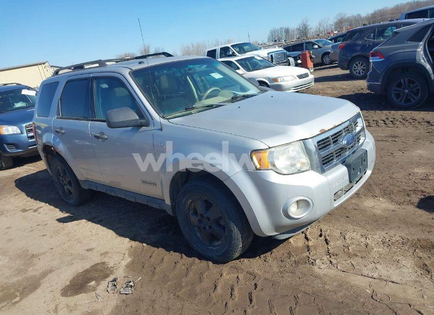 2008 Ford Escape XLT (VIN 1FMCU93188KB09750) main photo