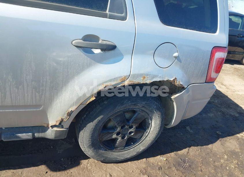 Photo 6 of 2008 Ford Escape XLT (VIN 1FMCU93188KB09750)