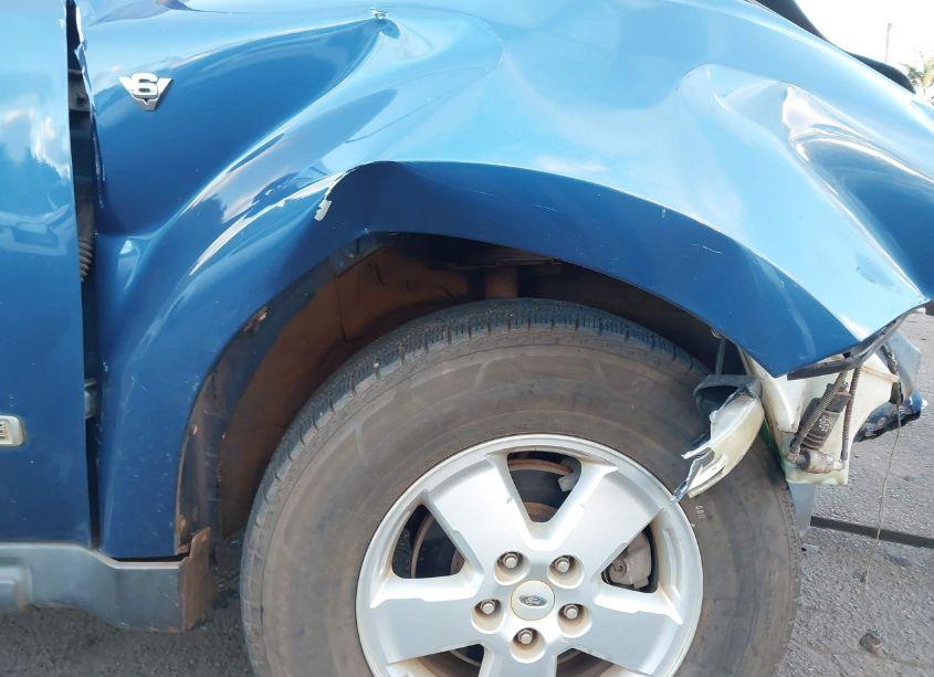 Photo 13 of 2008 Ford Escape XLT (VIN 1FMCU93188KE00135)