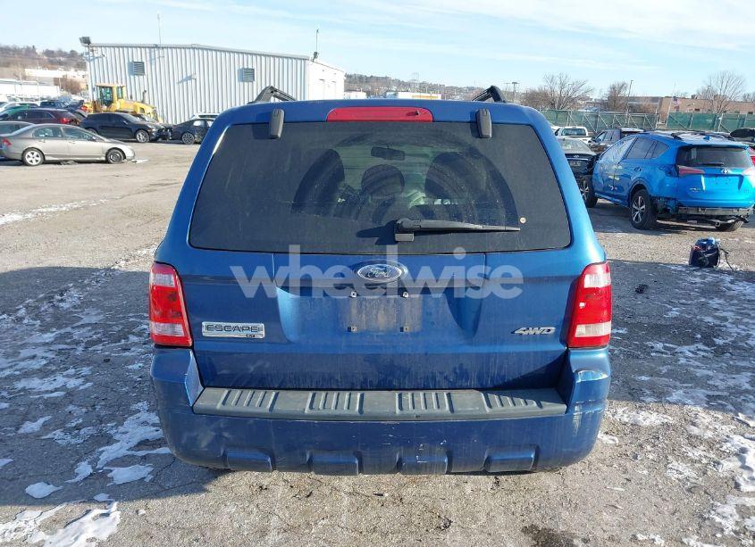 Photo 17 of 2008 Ford Escape XLT (VIN 1FMCU93188KE76325)