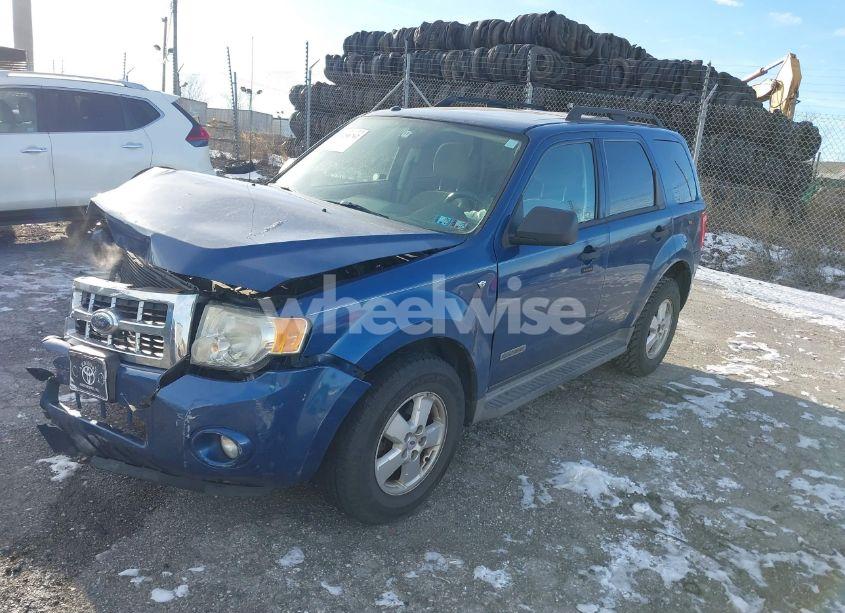 Photo 2 of 2008 Ford Escape XLT (VIN 1FMCU93188KE76325)