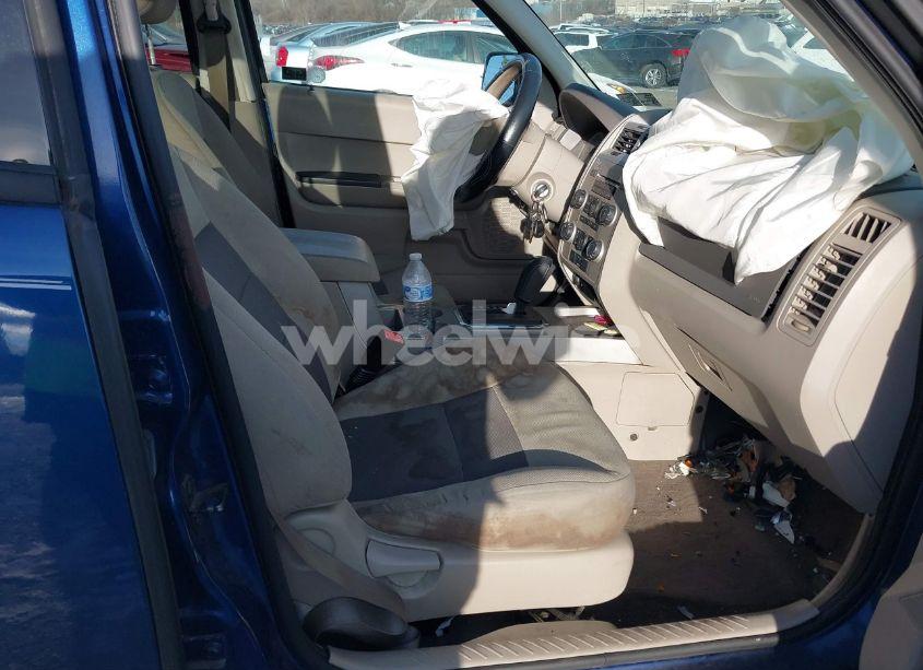 Photo 5 of 2008 Ford Escape XLT (VIN 1FMCU93188KE76325)