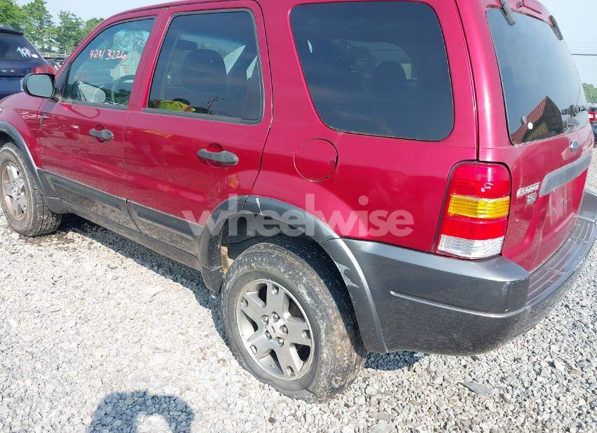 Photo 6 of 2004 Ford Escape XLT (VIN 1FMCU93194KB34635)