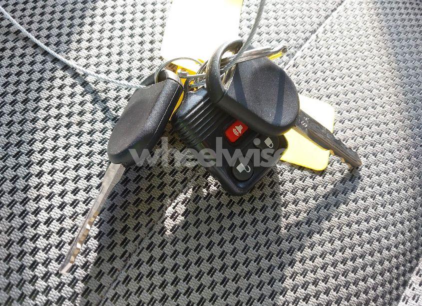 Photo 11 of 2005 Ford Escape XLT (VIN 1FMCU93195KA07157)