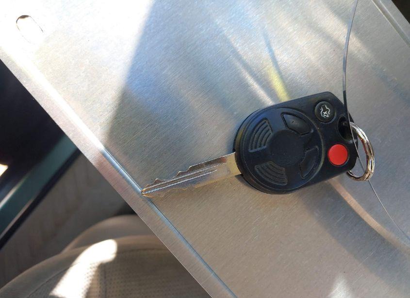 Photo 11 of 2008 Ford Escape XLT (VIN 1FMCU93198KB52168)