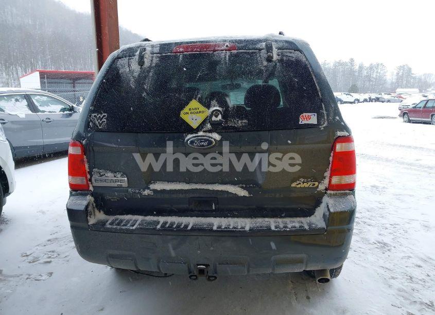Photo 16 of 2008 Ford Escape XLT (VIN 1FMCU93198KD00772)