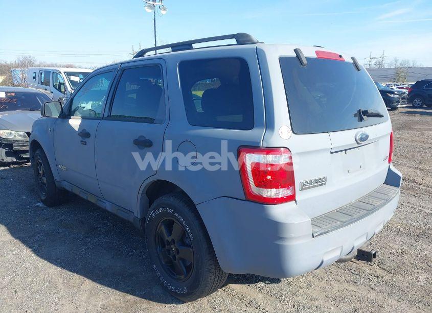 Photo 3 of 2008 Ford Escape XLT (VIN 1FMCU93198KD32038)