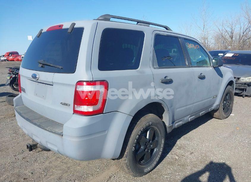 Photo 4 of 2008 Ford Escape XLT (VIN 1FMCU93198KD32038)
