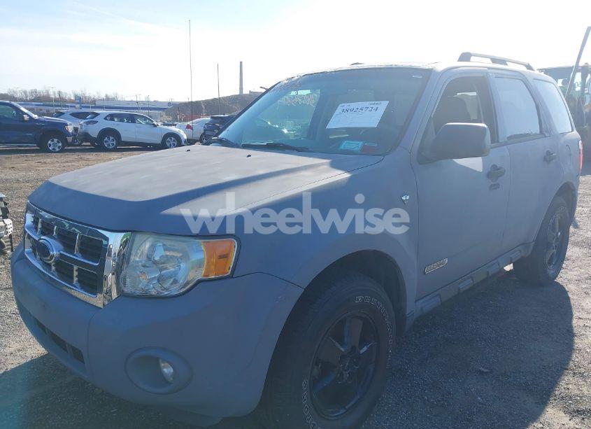 Photo 6 of 2008 Ford Escape XLT (VIN 1FMCU93198KD32038)