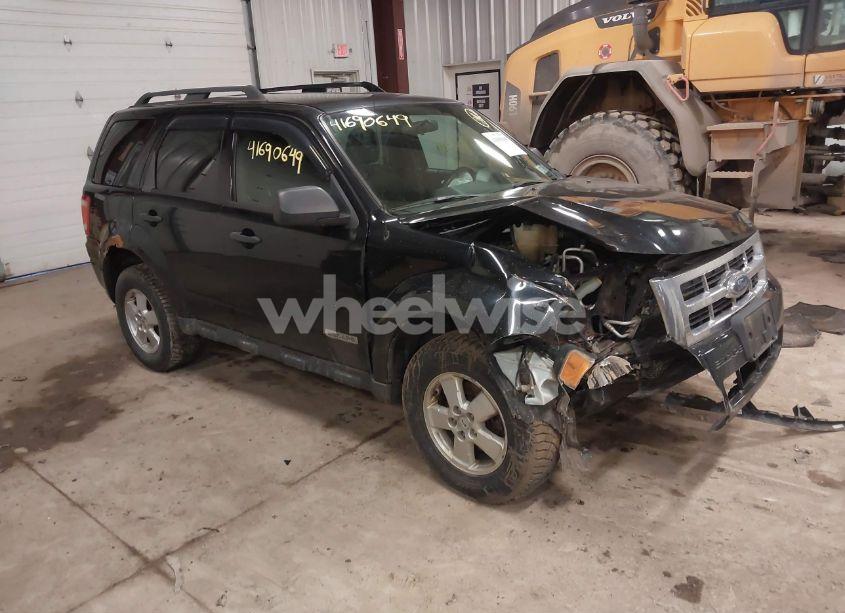 2008 Ford Escape XLT (VIN 1FMCU93198KD40608) main photo
