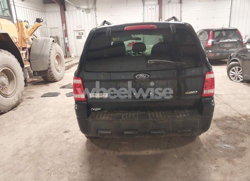 Photo 16 of 2008 Ford Escape XLT (VIN 1FMCU93198KD40608)