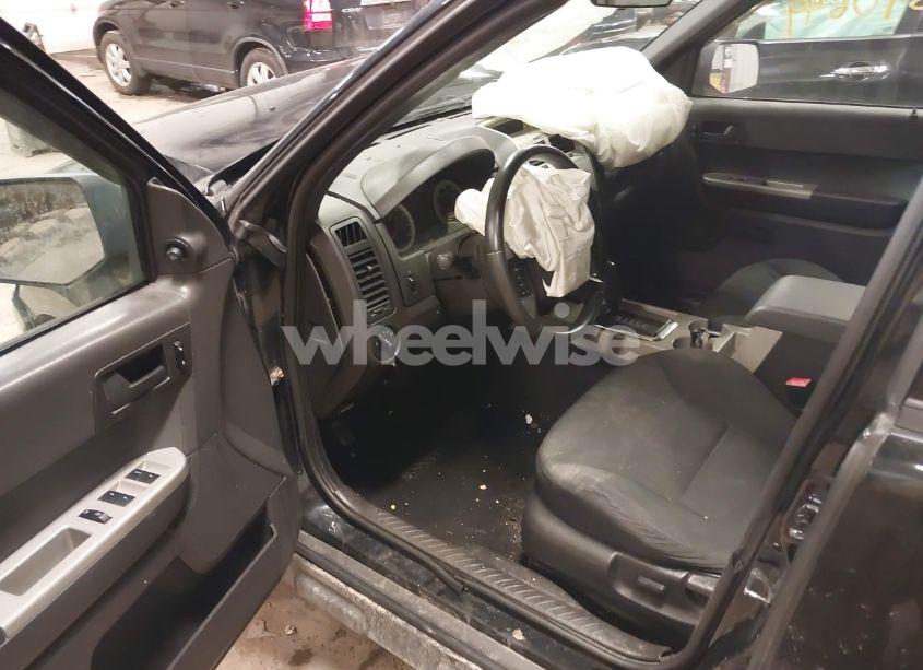 Photo 5 of 2008 Ford Escape XLT (VIN 1FMCU93198KD40608)