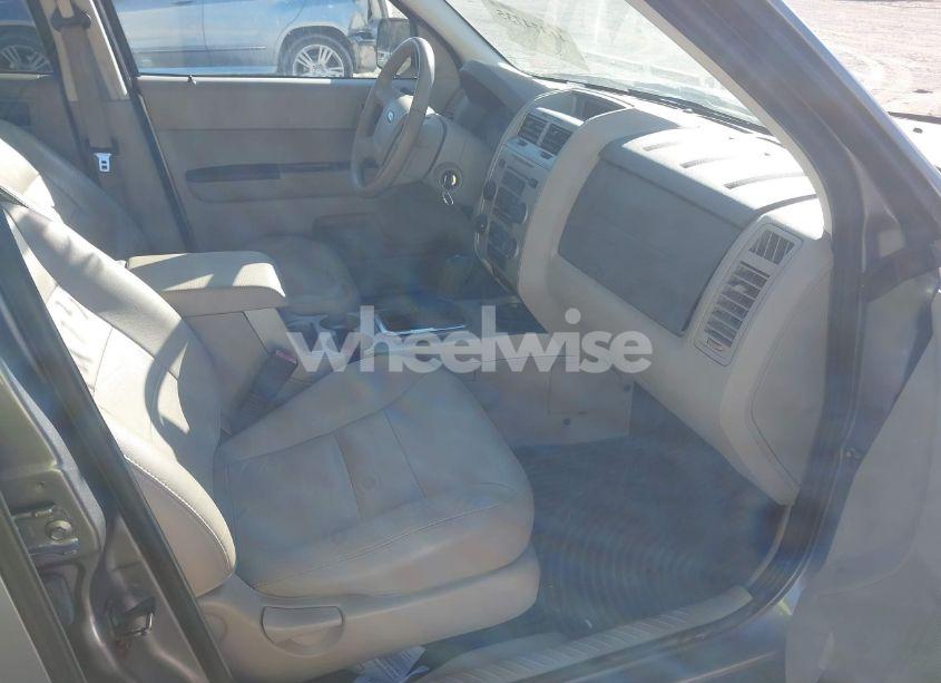 Photo 5 of 2008 Ford Escape XLT (VIN 1FMCU93198KE22144)