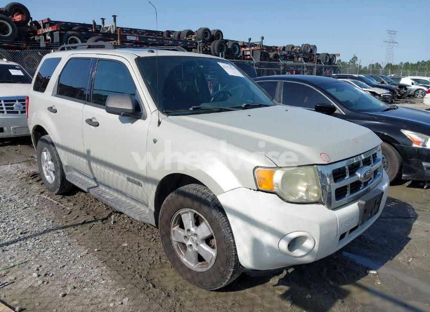 2008 Ford Escape XLT (VIN 1FMCU93198KE69299) main photo