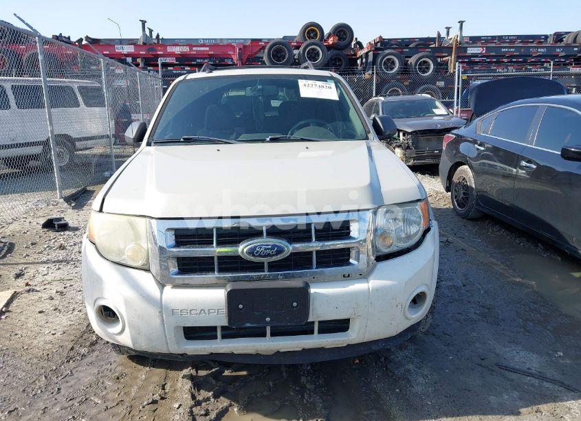 Photo 12 of 2008 Ford Escape XLT (VIN 1FMCU93198KE69299)