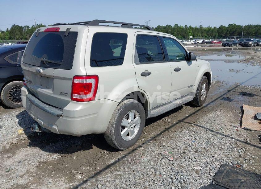 Photo 4 of 2008 Ford Escape XLT (VIN 1FMCU93198KE69299)