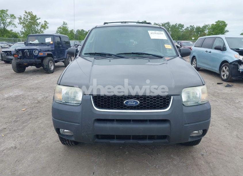 Photo 12 of 2004 Ford Escape XLT (VIN 1FMCU931X4DA18154)
