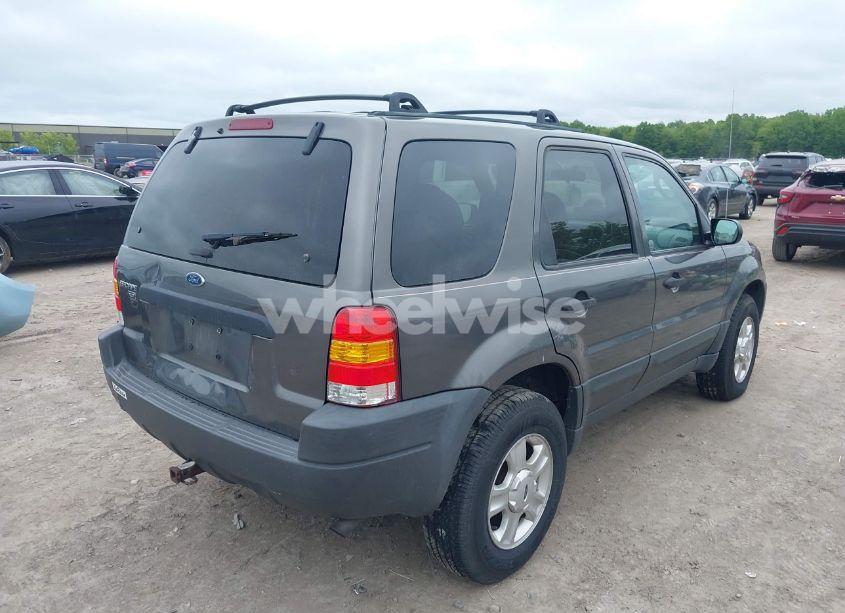 Photo 4 of 2004 Ford Escape XLT (VIN 1FMCU931X4DA18154)