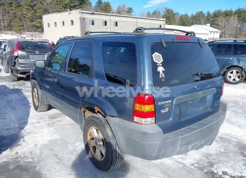Photo 3 of 2005 Ford Escape XLT (VIN 1FMCU931X5KA97600)