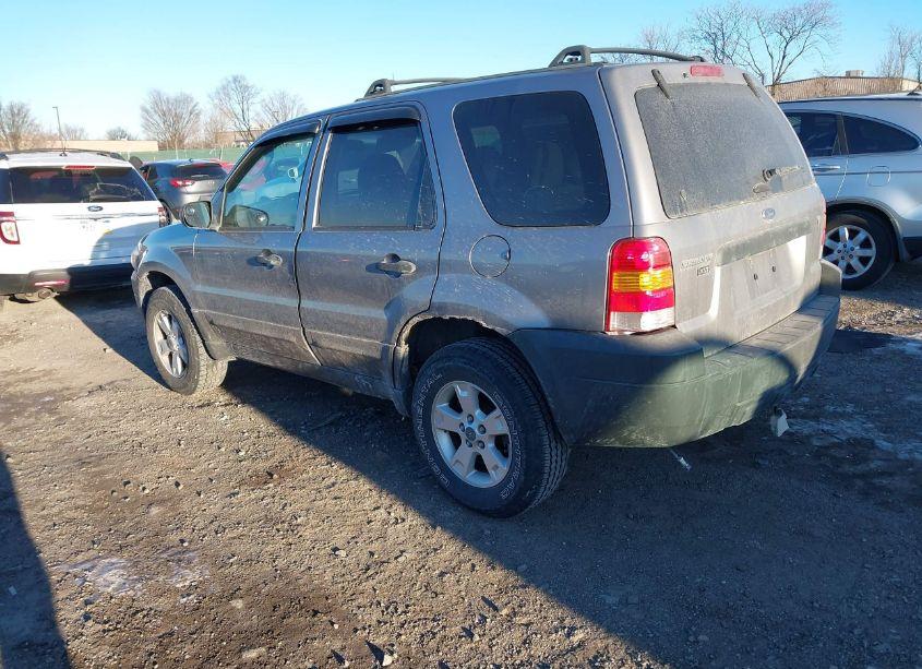 Photo 3 of 2007 Ford Escape XLT/XLT SPORT (VIN 1FMCU931X7KA40445)