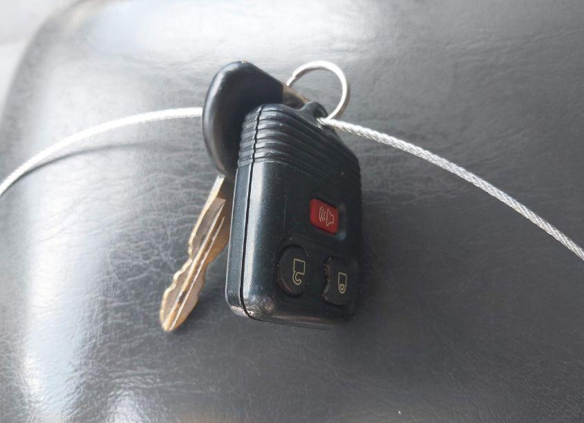 Photo 11 of 2007 Ford Escape XLT/XLT SPORT (VIN 1FMCU931X7KB99210)