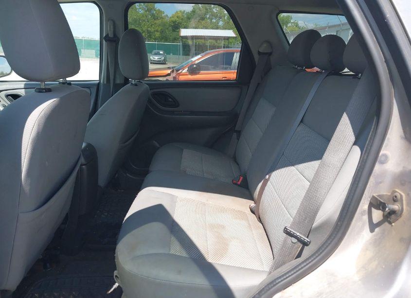 Photo 8 of 2007 Ford Escape XLT/XLT SPORT (VIN 1FMCU931X7KB99210)