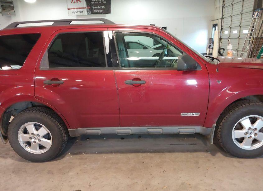 Photo 13 of 2008 Ford Escape XLT (VIN 1FMCU931X8KA04028)