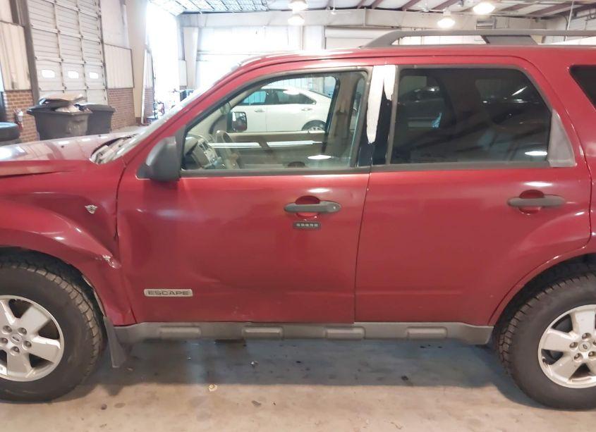 Photo 14 of 2008 Ford Escape XLT (VIN 1FMCU931X8KA04028)