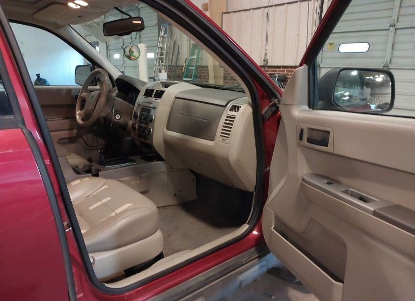 Photo 5 of 2008 Ford Escape XLT (VIN 1FMCU931X8KA04028)