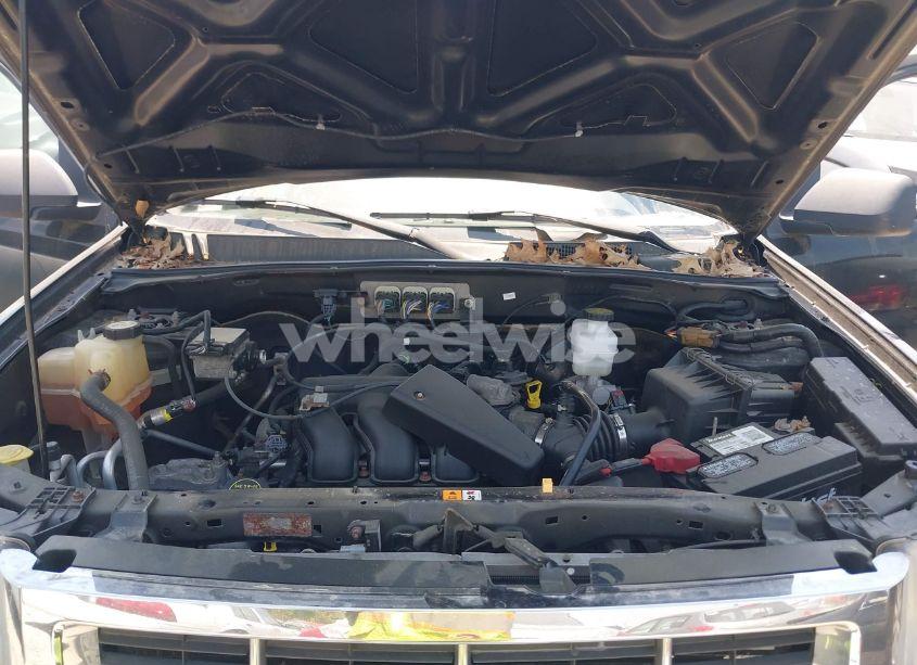 Photo 10 of 2008 Ford Escape XLT (VIN 1FMCU931X8KB06459)