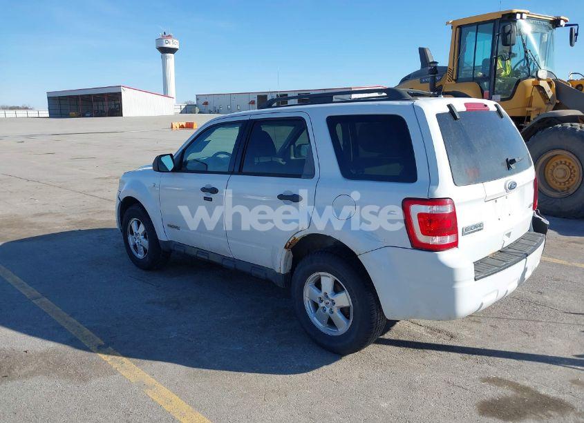 Photo 3 of 2008 Ford Escape XLT (VIN 1FMCU931X8KC09803)