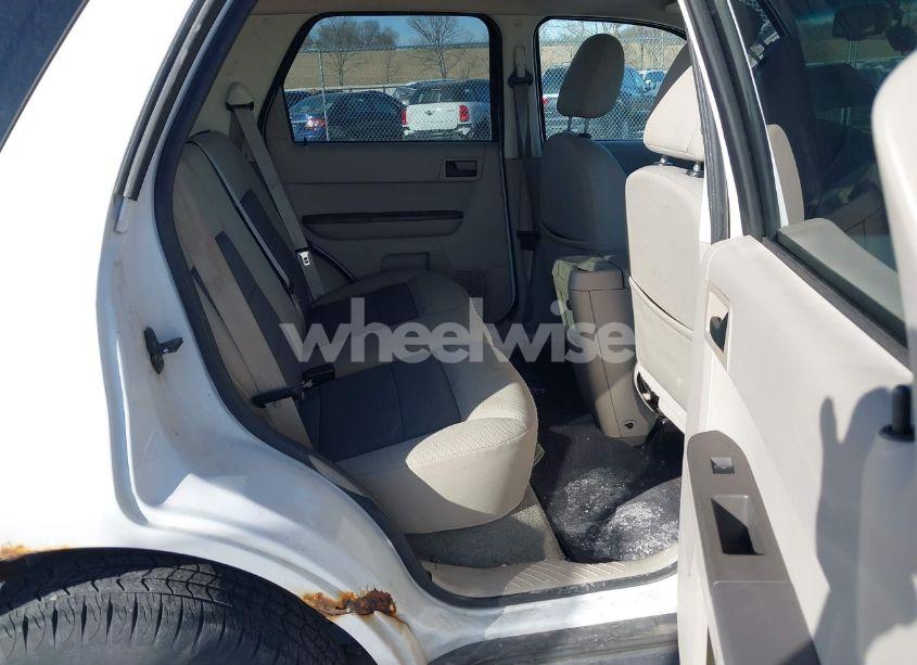 Photo 8 of 2008 Ford Escape XLT (VIN 1FMCU931X8KC09803)