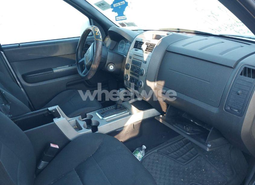 Photo 5 of 2008 Ford Escape XLT (VIN 1FMCU931X8KE80604)