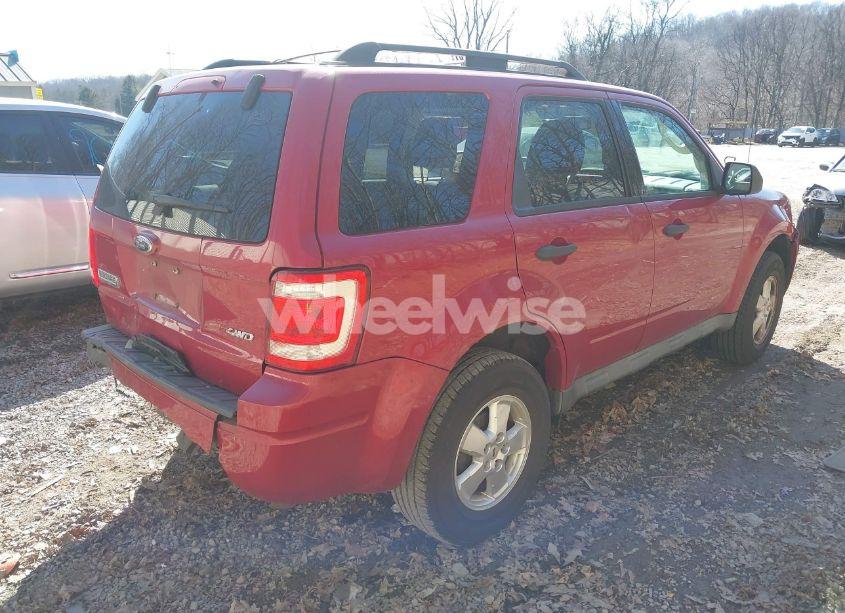 Photo 4 of 2009 Ford Escape XLT (VIN 1FMCU93709KB63274)