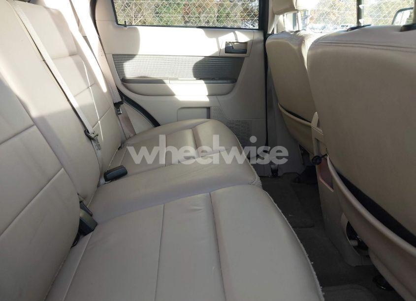 Photo 8 of 2009 Ford Escape XLT (VIN 1FMCU93709KC85651)