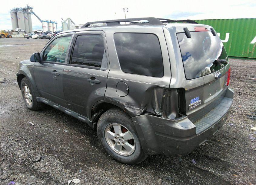 Photo 3 of 2009 Ford Escape XLT (VIN 1FMCU93749KA06962)