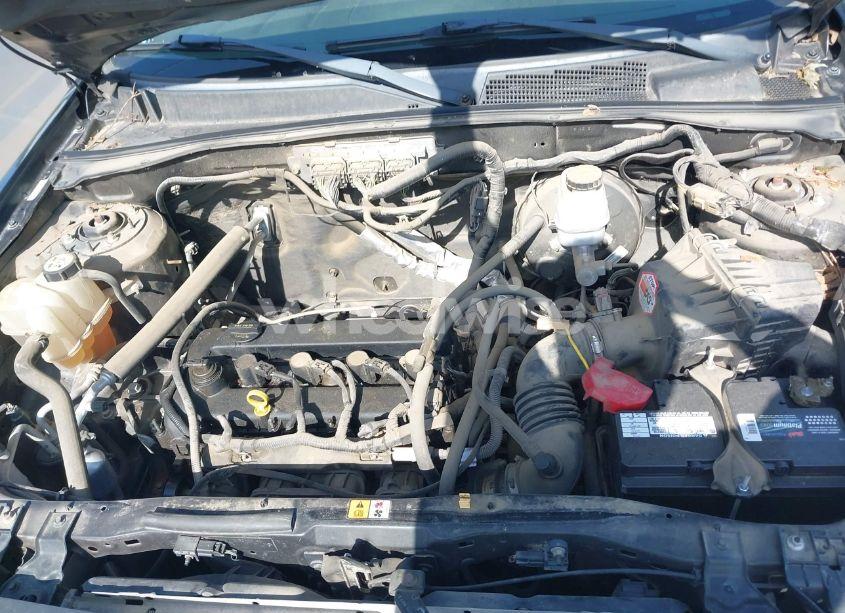 Photo 10 of 2009 Ford Escape XLT (VIN 1FMCU93759KB95251)