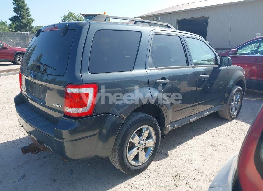 Photo 4 of 2009 Ford Escape XLT (VIN 1FMCU93759KB95251)