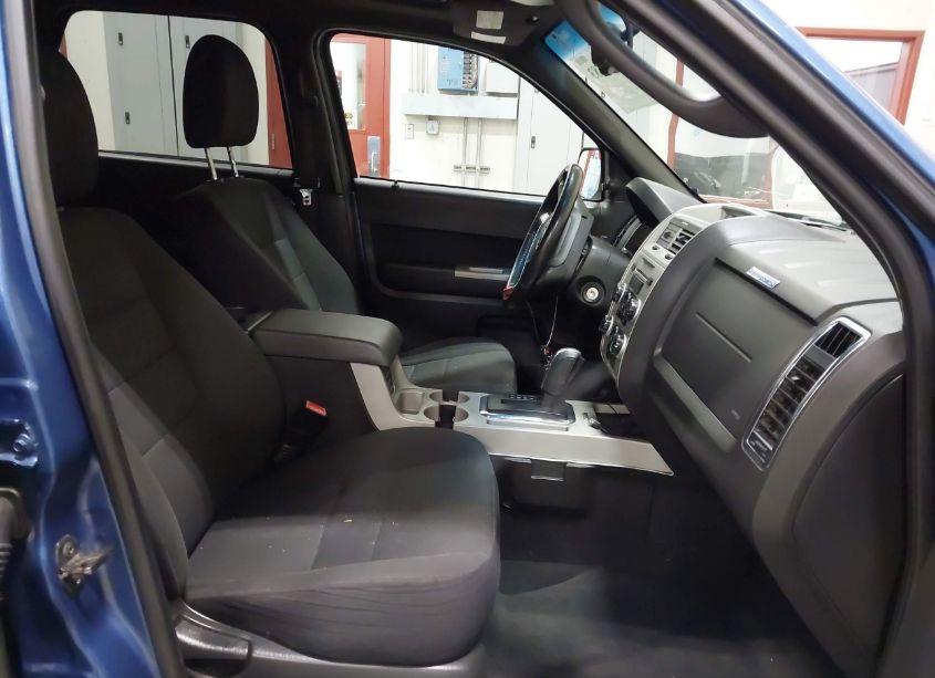 Photo 5 of 2009 Ford Escape XLT (VIN 1FMCU93759KC31147)