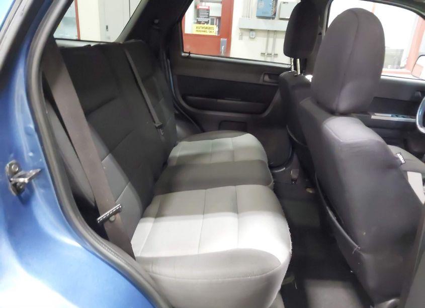 Photo 8 of 2009 Ford Escape XLT (VIN 1FMCU93759KC31147)